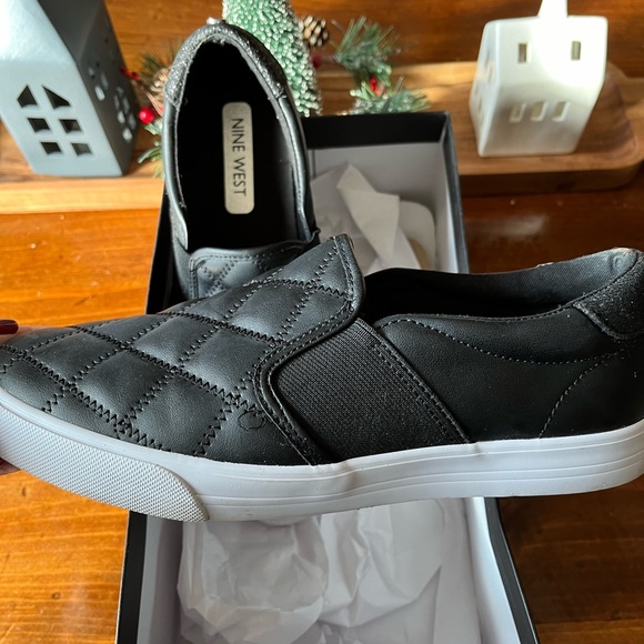 Nine West Quilted Slip On Shoe - Picture 2 of 4
